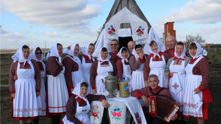 Межрегиональный фольклорный фестиваль низовых чувашей «Ĕмĕрсен эрешĕсем»