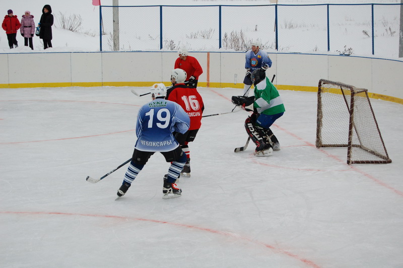 22 декабря проводится открытый турнир по хоккею с шайбой на кубок главы Ибресинского района